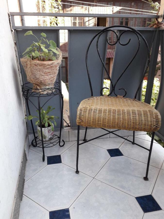 Apartment In Purtseladze Street Tiflis Exterior foto